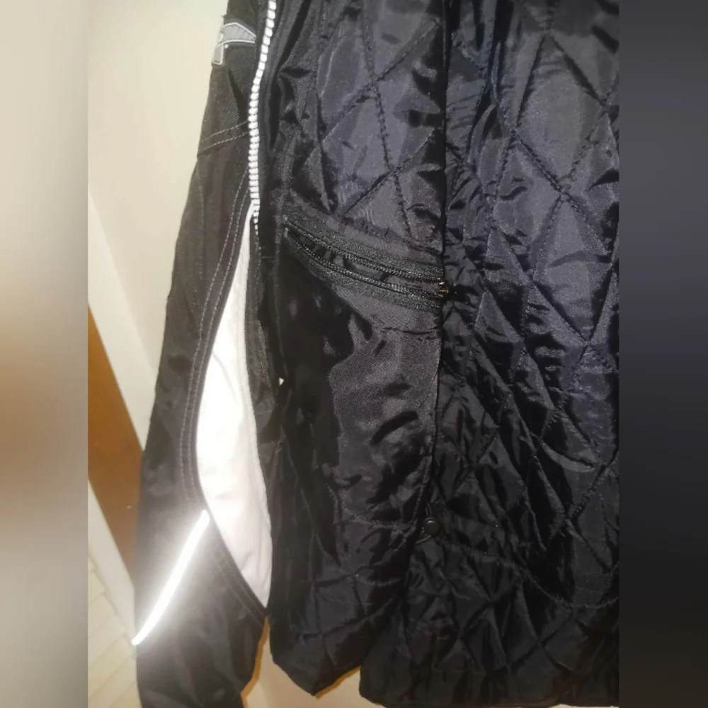 Castle X Jacket sz. Small - Picture 4 of 11